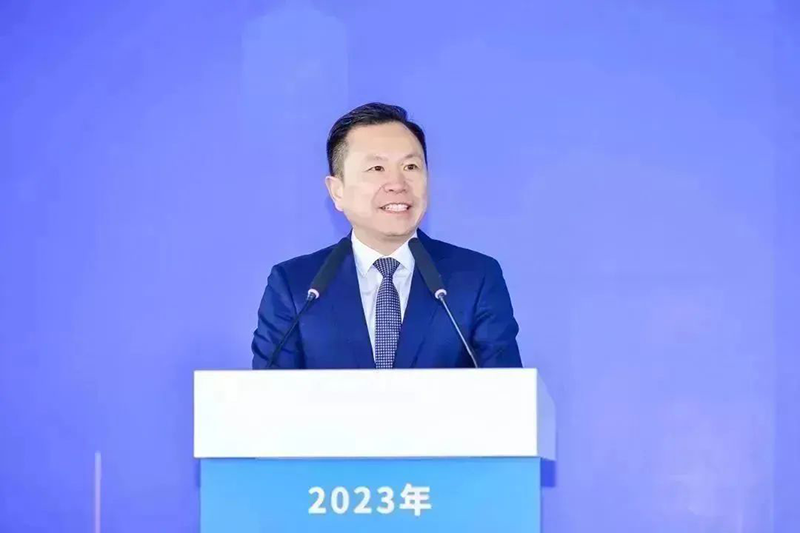 共建将来丨bevictor伟德股份（上海）创新基地亮相“2023年闵行区沉大工程项目开工典礼”主会。